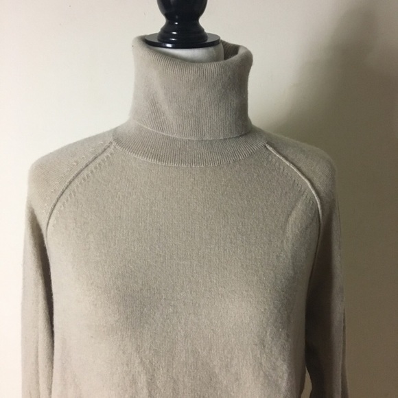 Buy One Get One Free Brochu Walker Beige Cashmere Turtleneck Size: Large - Picture 3 of 8